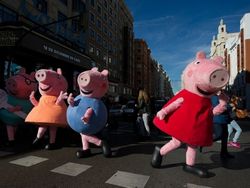 В Китае запретили "Свинку Пеппу" и "Винни Пуха"