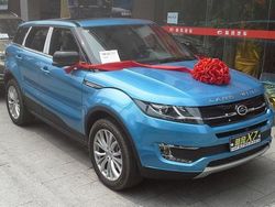 Британская компания Land Rover оценила качество китайского клона