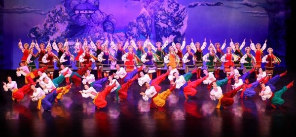 Украинский гопак - уйгурский танец, возрожденный советскими хореографами  