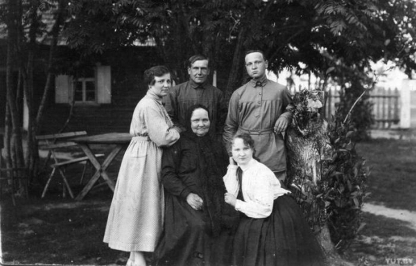 XX век в истории одной белорусской семьи. Как репрессировали жителей Дроздов под Минском