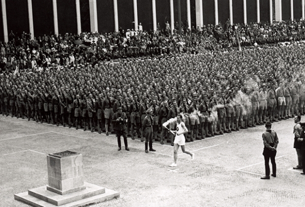 Кто разрешил Гитлеру провести Олимпиаду и чем это закончилось
