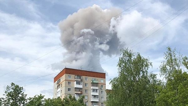 Из-за взрывов на заводе в Дзержинске повреждены 70 детсадов и 31 школа