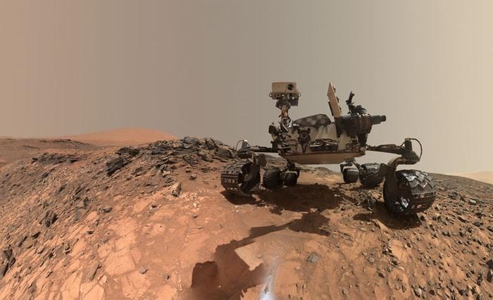 Марсоход NASA Curiosity обнаружил свидетельства существования на Марсе древних озер