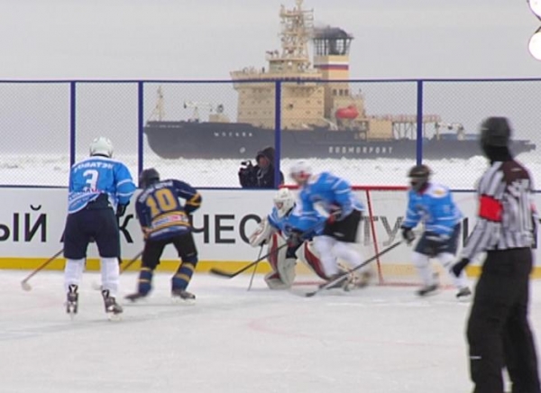 Владимир Путин сыграет в хоккей на Северном полюсе