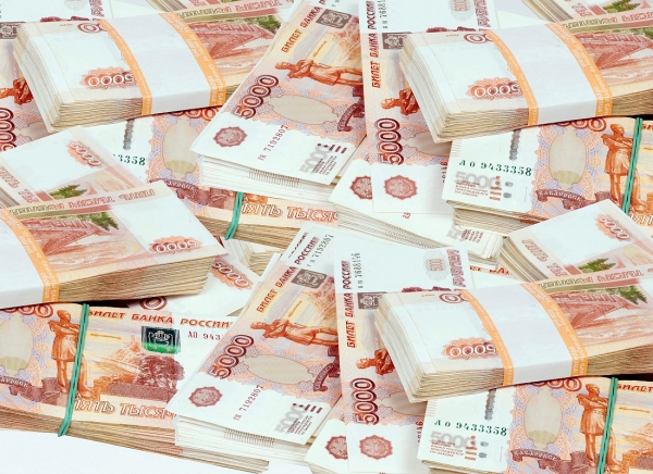 Из дома топ-менеджера Газпромтранса похитили более 2 млн рублей