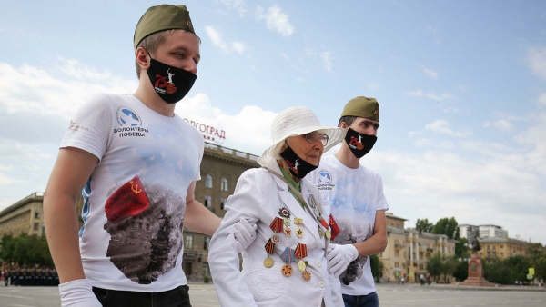 «Волонтеры Победы», активно критиковавшие Навального, получили от государства 80 млн
