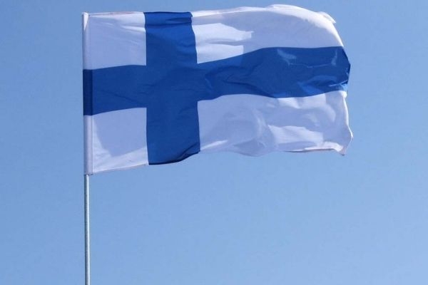 Финляндия массово закрывает счета российских компаний