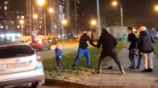 В Новой Москве установили всех напавших на мужчину с ребенком
